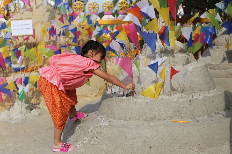 210331174632-65-songkran-gal-003